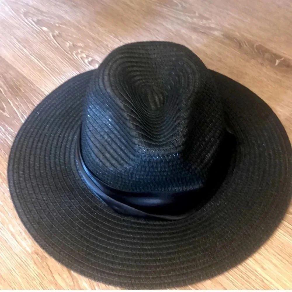 NWOT Black Straw Fedora Hat M/L
